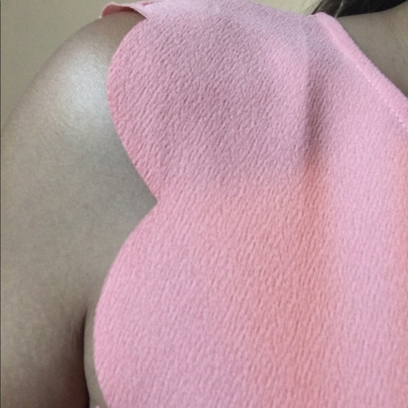 Lightweight pretty coral dress - Picture 3 of 4